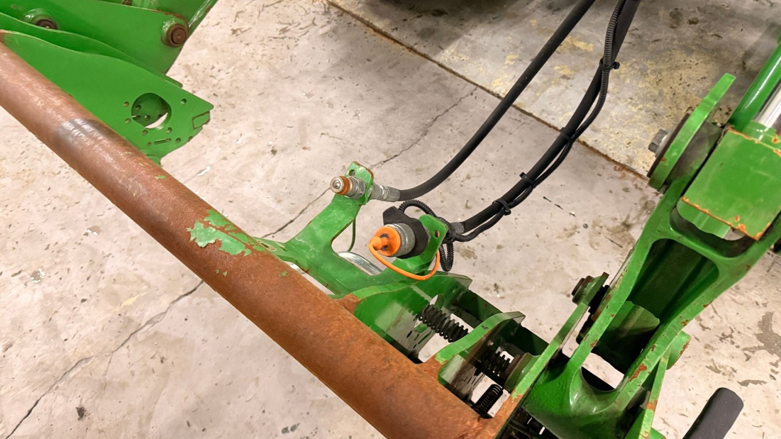 Traktor des Typs John Deere 6110MC, Gebrauchtmaschine in Ølen (Bild 10)