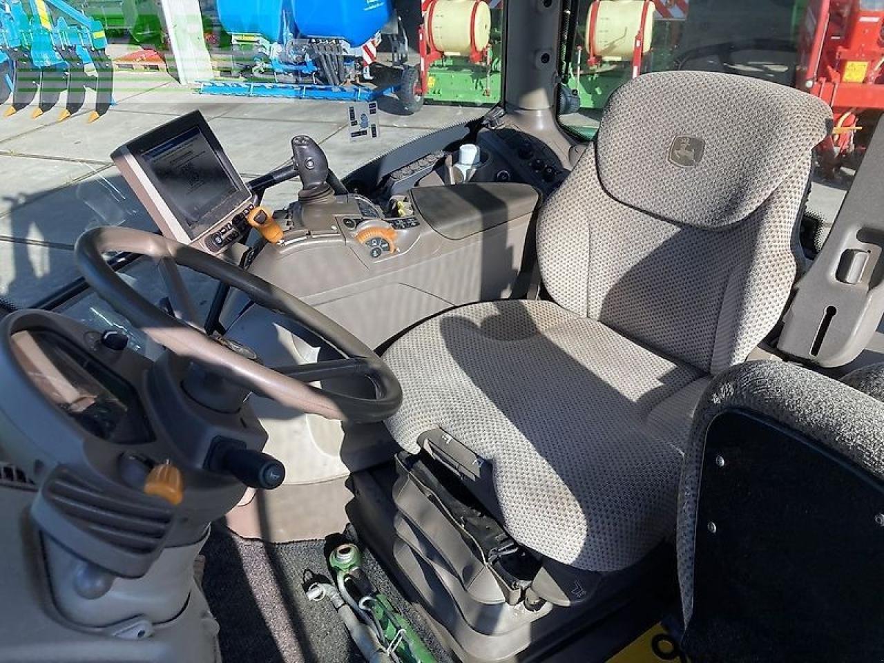 Traktor Türe ait John Deere 6110r #59624, Gebrauchtmaschine içinde STEENBERGEN (resim 12)