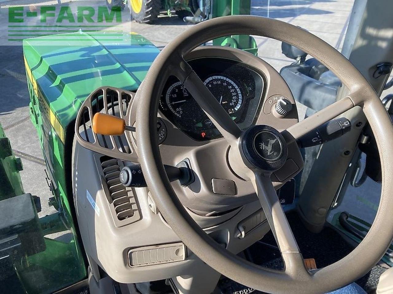 Traktor от тип John Deere 6110r #59624, Gebrauchtmaschine в STEENBERGEN (Снимка 11)