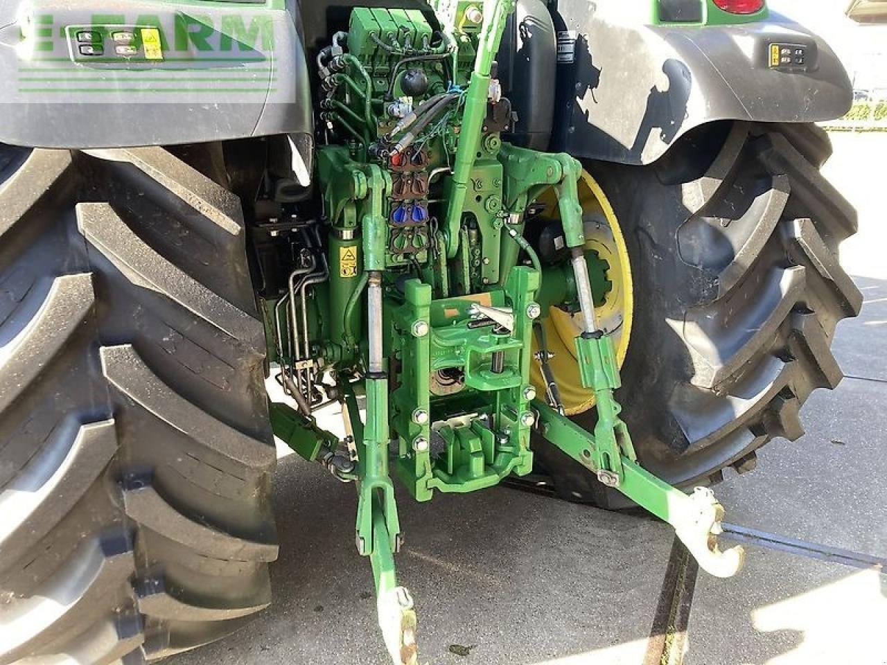 Traktor van het type John Deere 6110r #59624, Gebrauchtmaschine in STEENBERGEN (Foto 8)