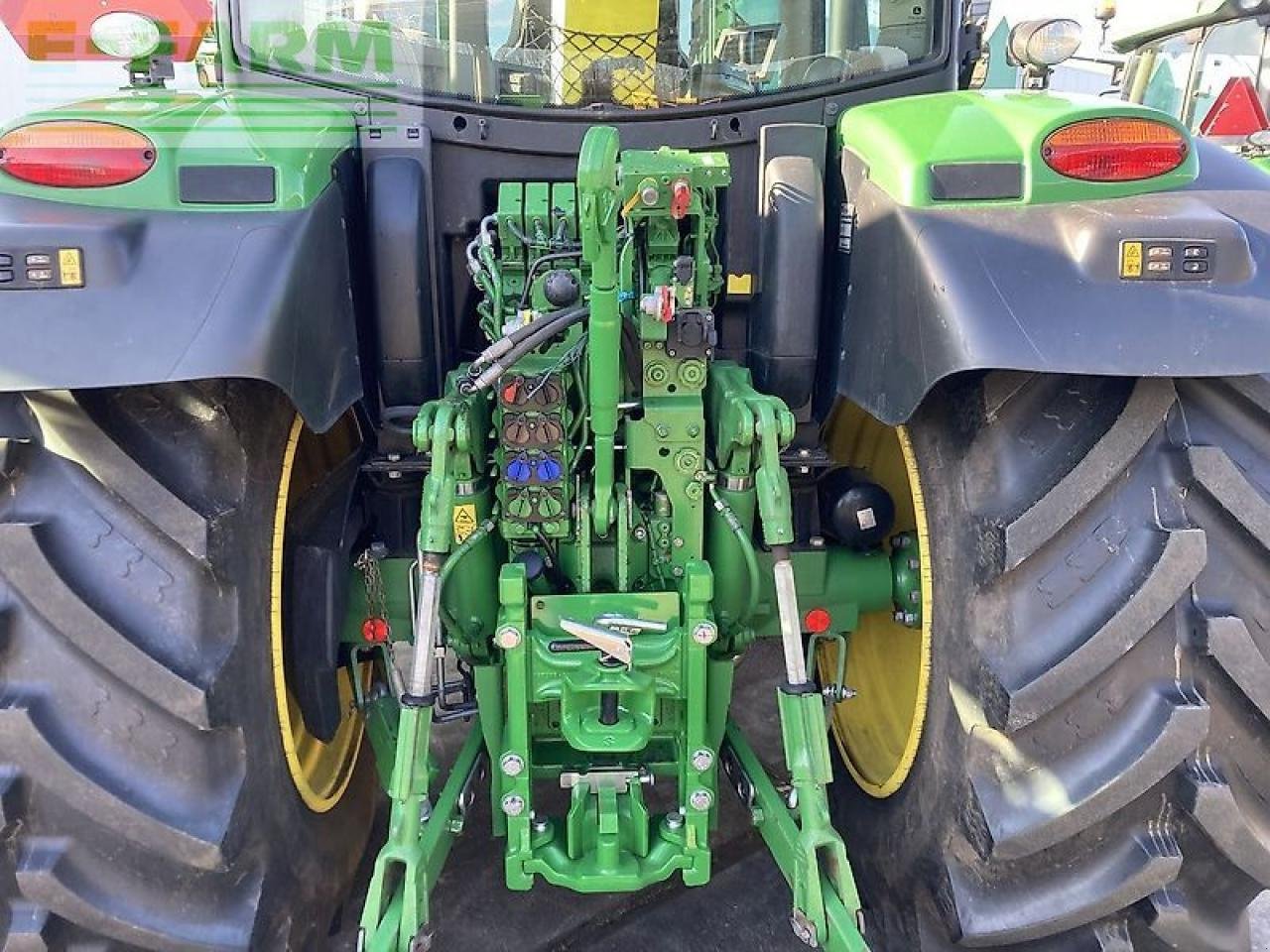 Traktor van het type John Deere 6110r #59624, Gebrauchtmaschine in STEENBERGEN (Foto 9)