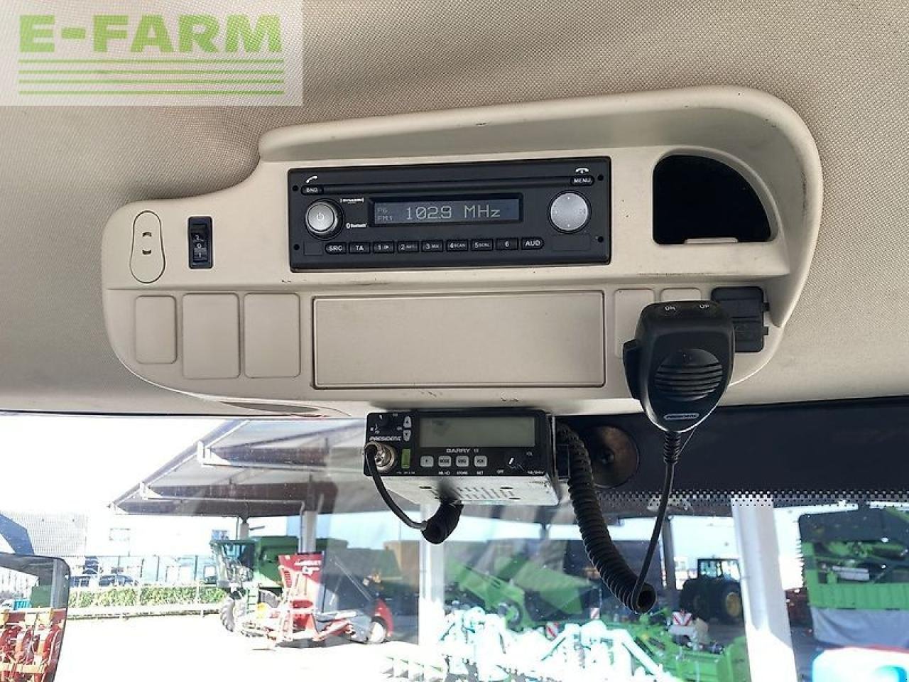 Traktor van het type John Deere 6110r #59624, Gebrauchtmaschine in STEENBERGEN (Foto 18)