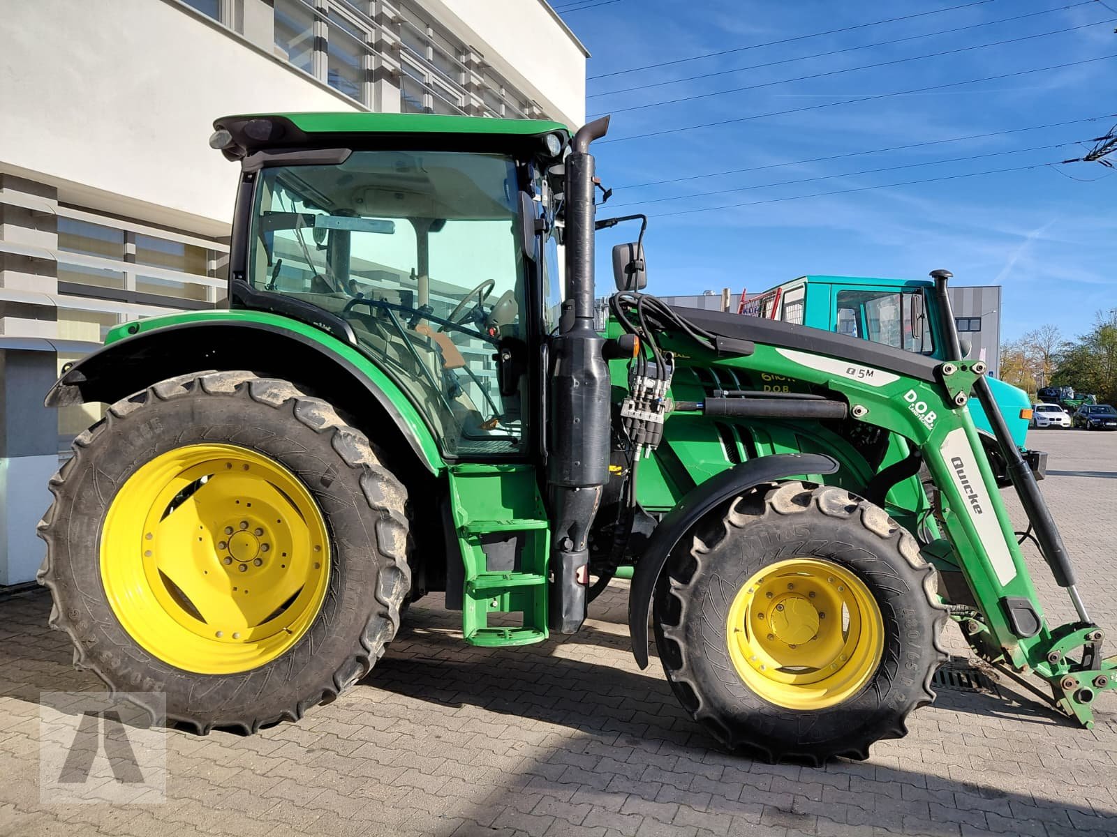 Traktor Türe ait John Deere 6110R 6110 R AutoQuad, Gebrauchtmaschine içinde Regensburg (resim 3)