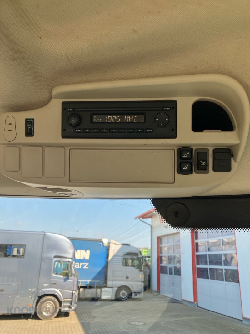 Traktor Türe ait John Deere 6110R, Gebrauchtmaschine içinde Stockach (resim 16)