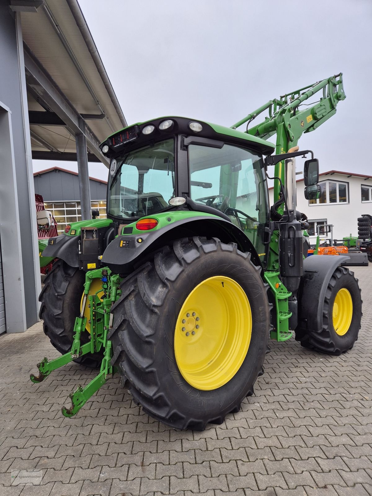 Traktor typu John Deere 6110R, Gebrauchtmaschine v Auerbach (Obrázek 3)