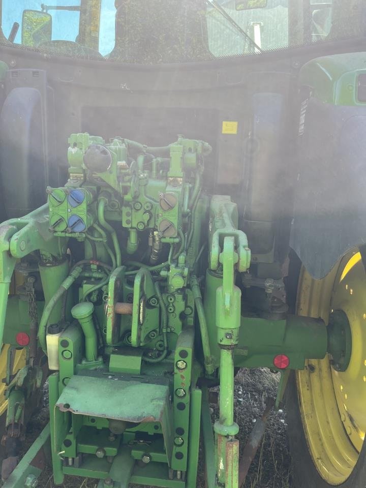 Traktor типа John Deere 6115 R, Gebrauchtmaschine в Skjern (Фотография 5)