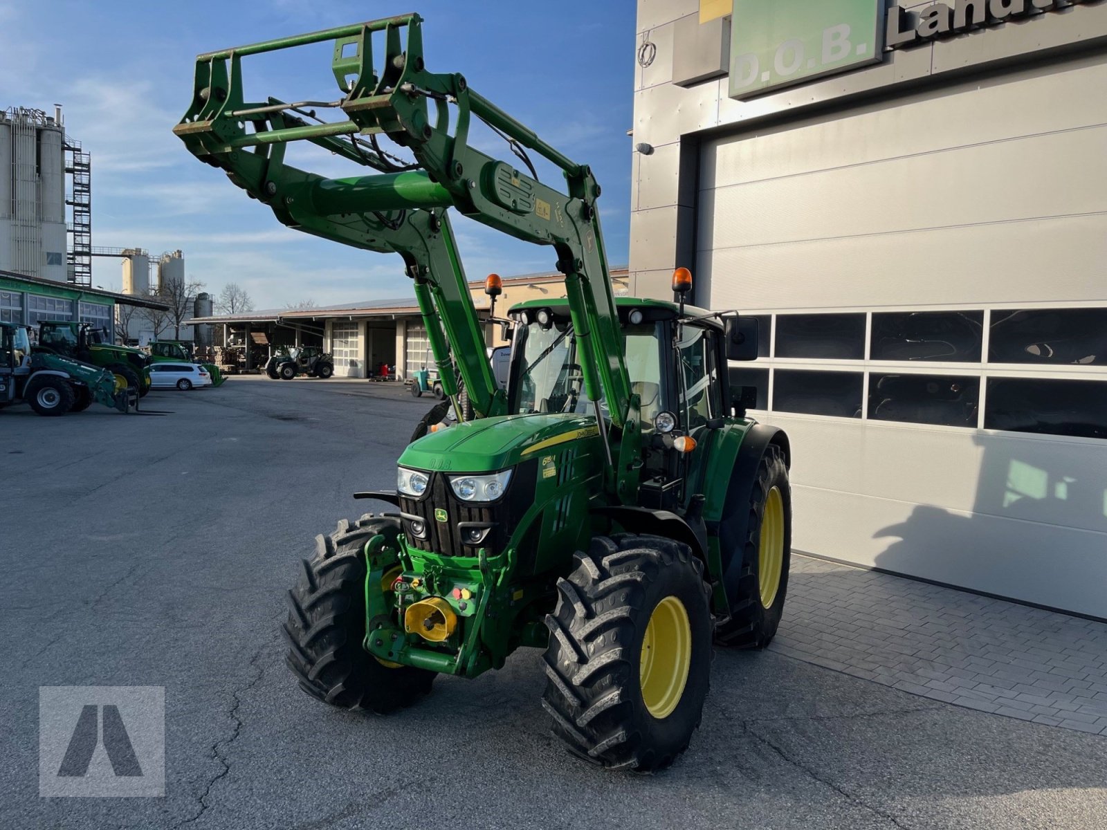 Traktor des Typs John Deere 6115M 6115 M, Gebrauchtmaschine in Lauterhofen (Bild 1)