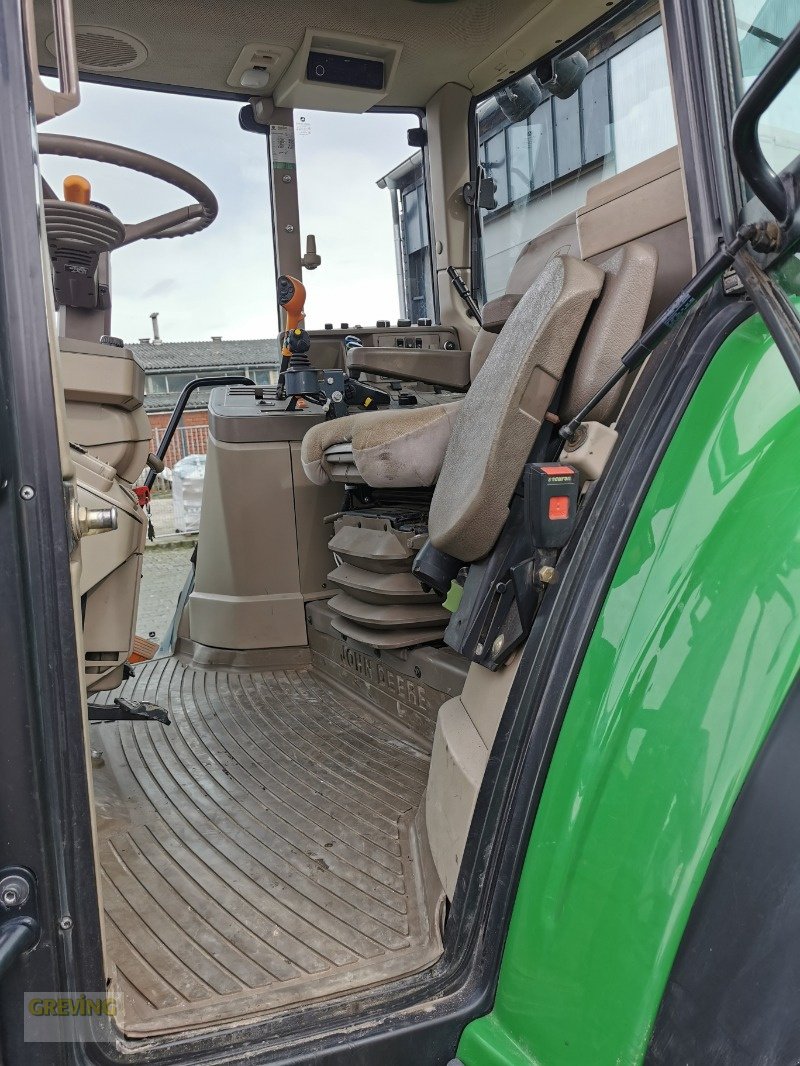 Traktor tip John Deere 6115M, AutoQuad EcoShift,, Gebrauchtmaschine in Wettringen (Poză 19)