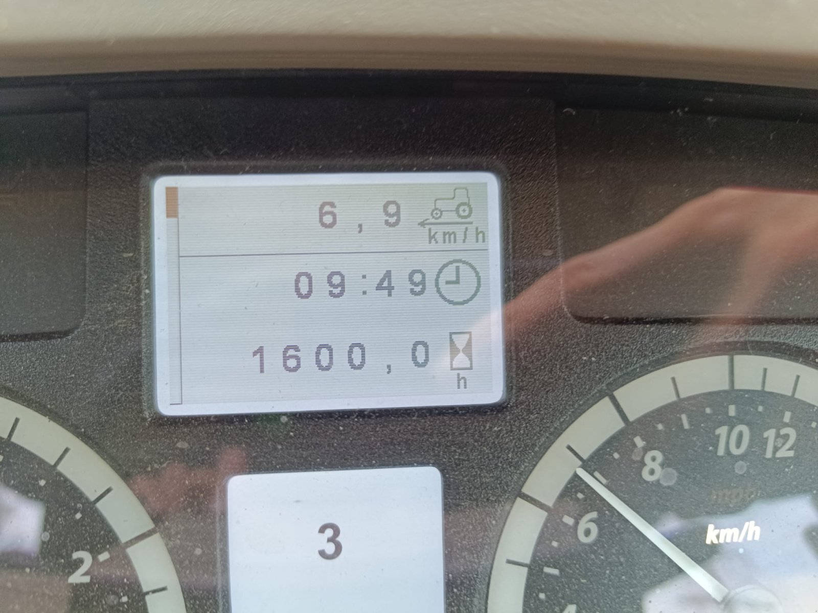 Traktor of the type John Deere 6115MC, Gebrauchtmaschine in Kieselbronn (Picture 3)