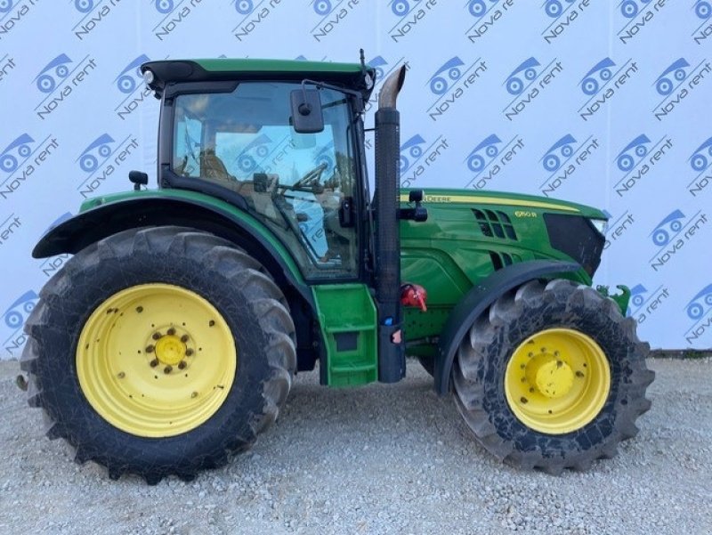 Traktor tipa John Deere 6115R Front PTO og front lift. Affjedret foraksel og kabine. Hitch krog. Luftbremser., Gebrauchtmaschine u Kolding (Slika 2)