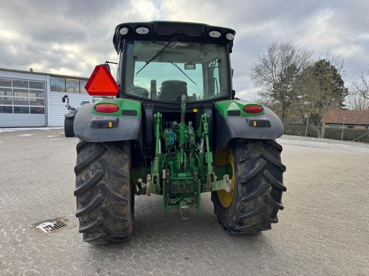 Traktor tipa John Deere 6115R MED FRONTLÆSSER, Gebrauchtmaschine u Trige (Slika 5)