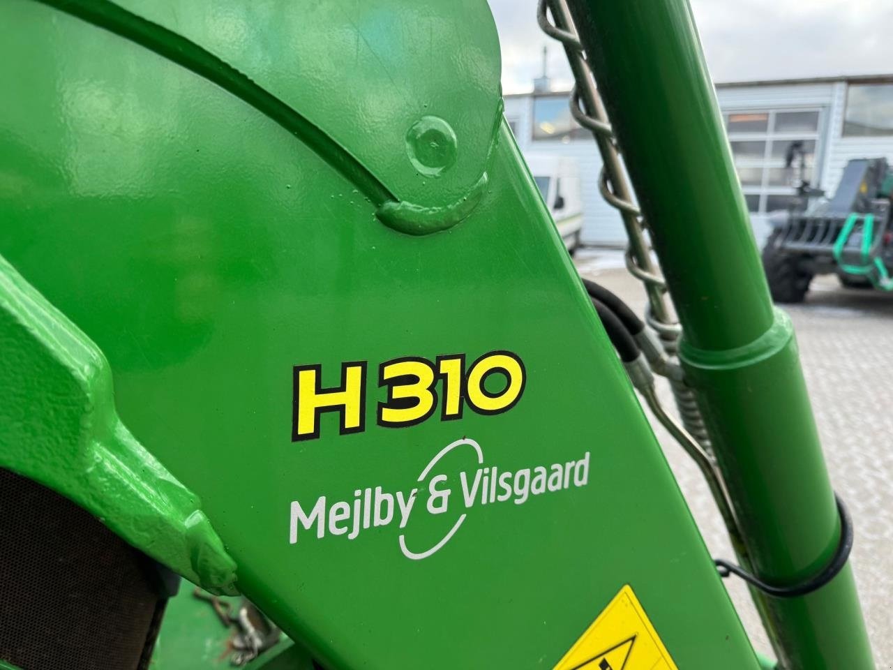 Traktor tipa John Deere 6115R MED FRONTLÆSSER, Gebrauchtmaschine u Trige (Slika 11)