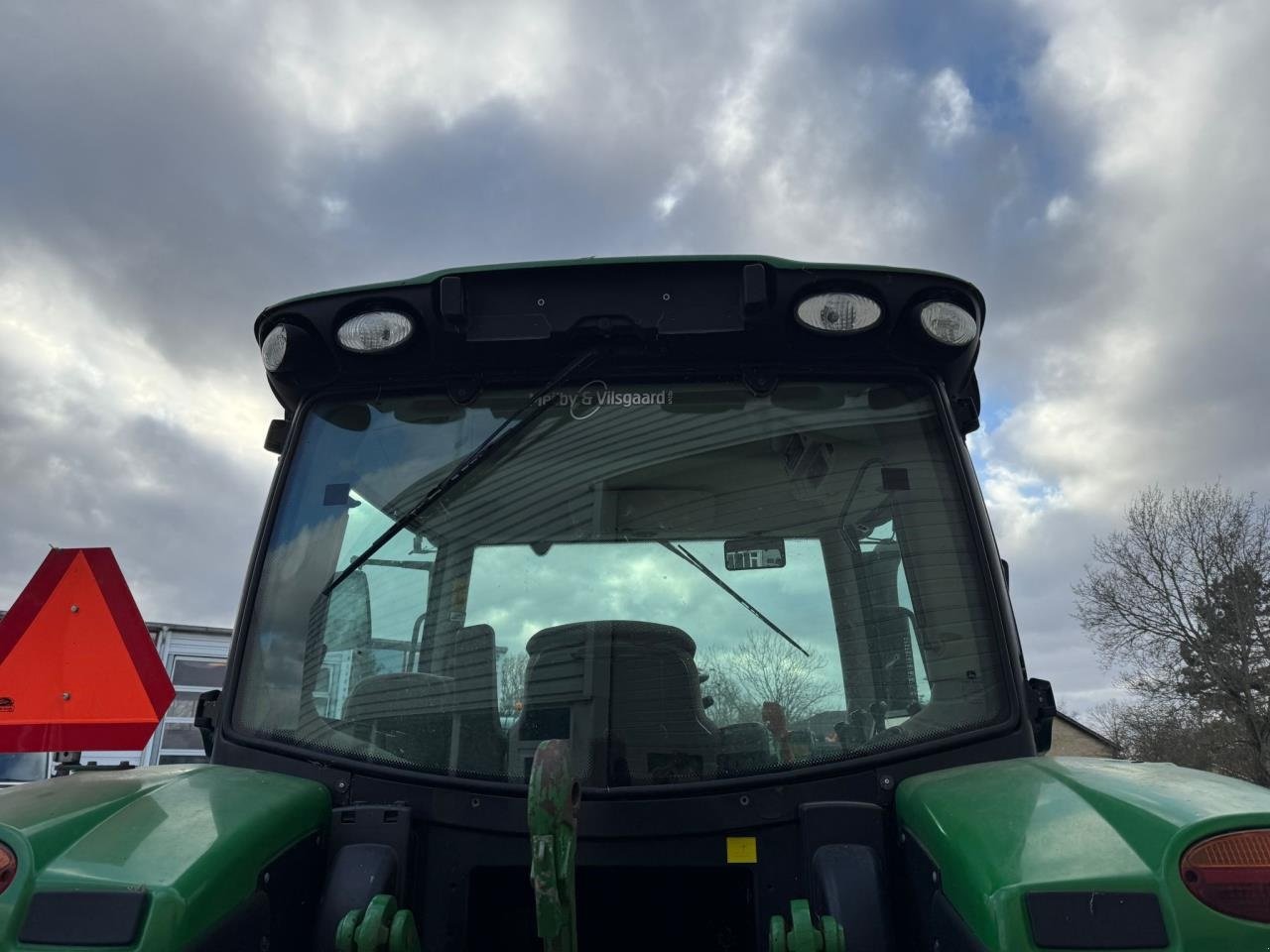 Traktor tipa John Deere 6115R MED FRONTLÆSSER, Gebrauchtmaschine u Trige (Slika 19)