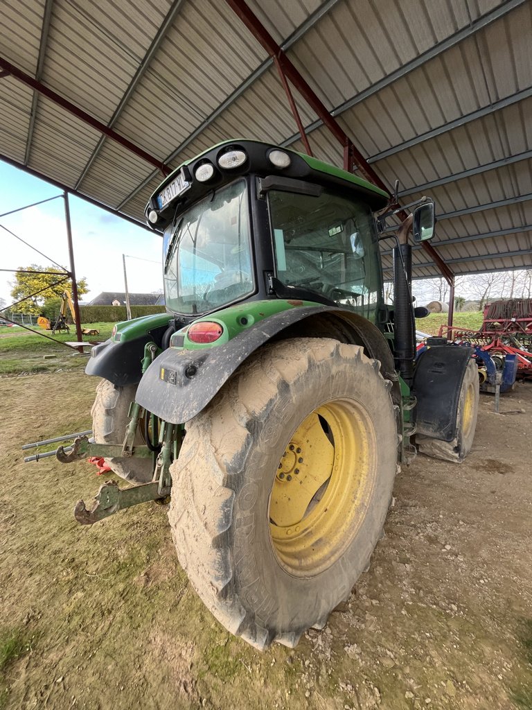 Traktor of the type John Deere 6115R, Gebrauchtmaschine in JOSSELIN (Picture 3)
