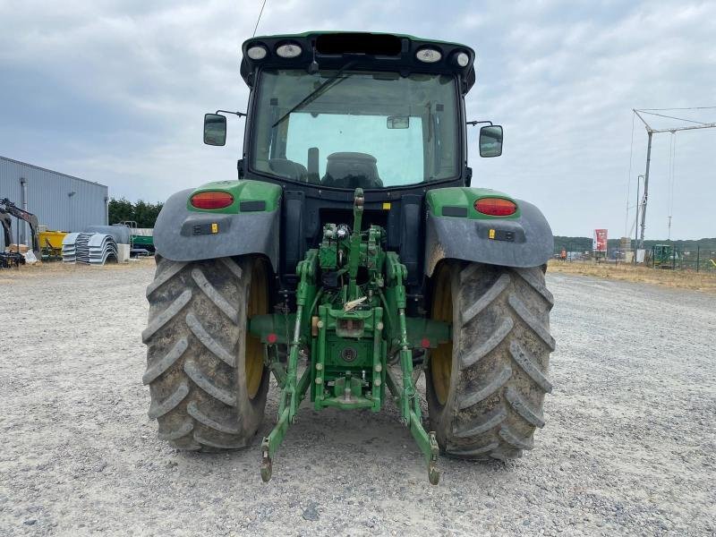 Traktor des Typs John Deere 6115R, Gebrauchtmaschine in LE PONT CHRETIEN (Bild 8)