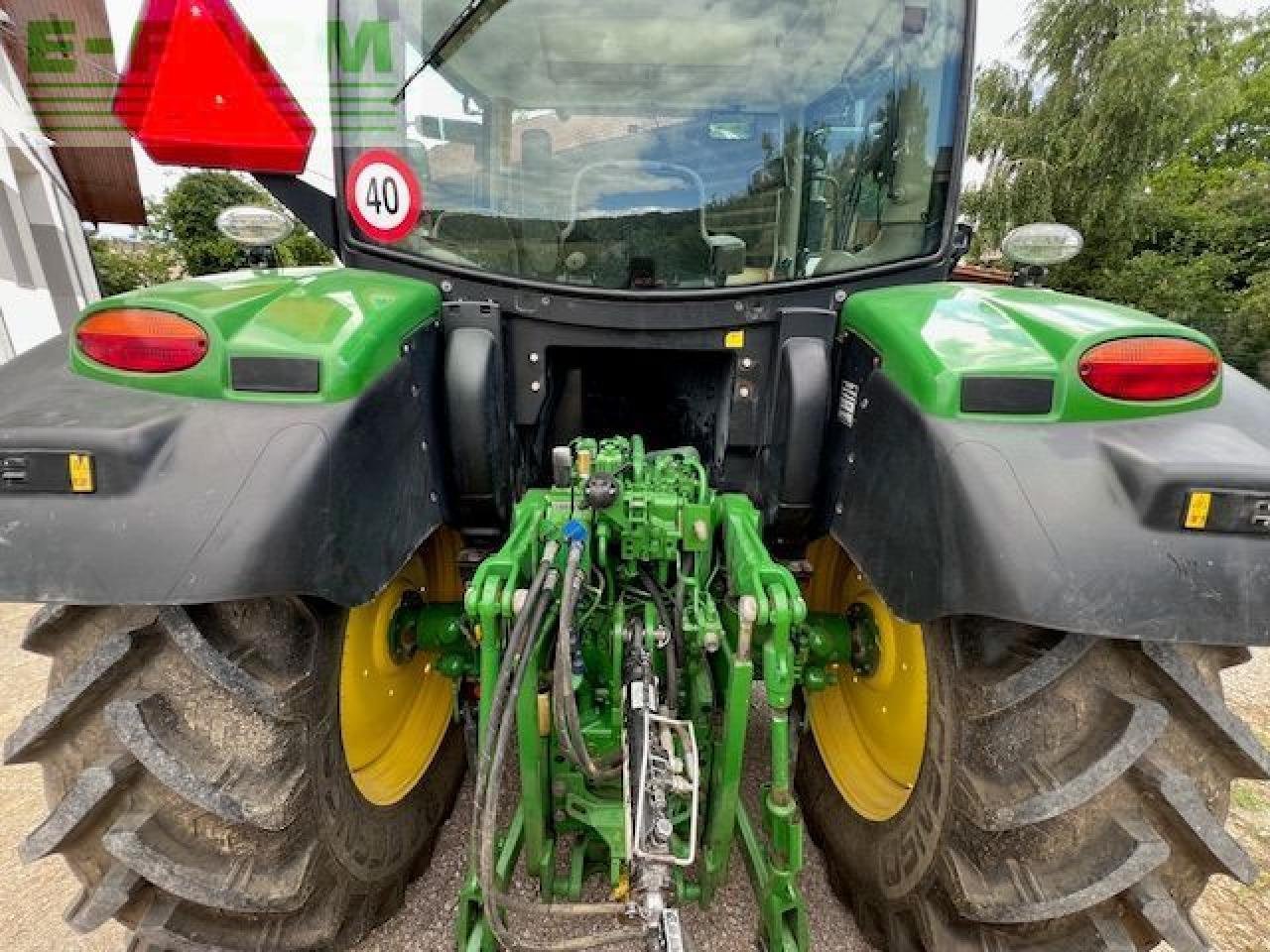 Traktor typu John Deere 6115R, Gebrauchtmaschine v Hamburg (Obrázek 3)