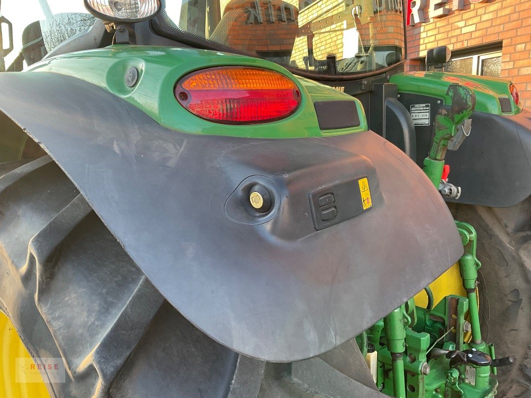 Traktor от тип John Deere 6115R, Gebrauchtmaschine в Lippetal / Herzfeld (Снимка 8)