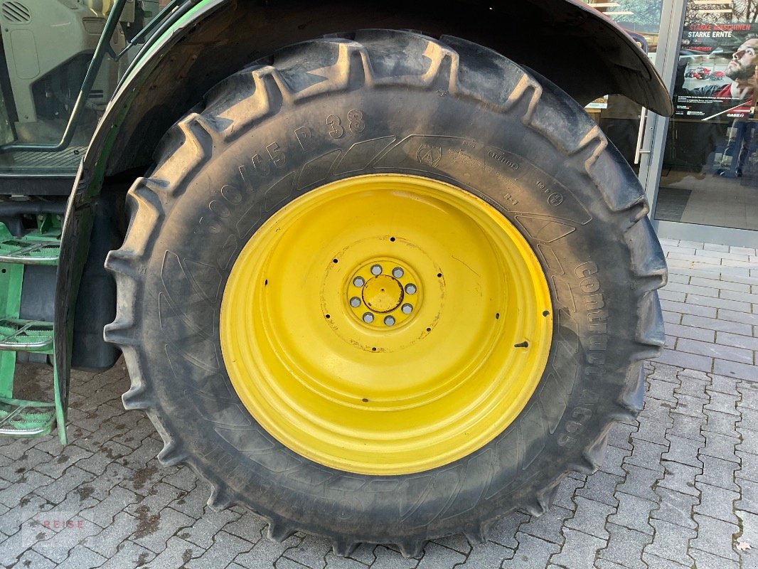 Traktor от тип John Deere 6115R, Gebrauchtmaschine в Lippetal / Herzfeld (Снимка 9)