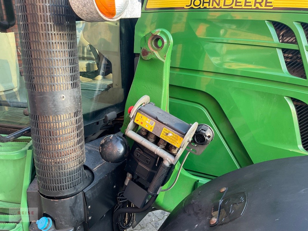 Traktor от тип John Deere 6115R, Gebrauchtmaschine в Lippetal / Herzfeld (Снимка 14)