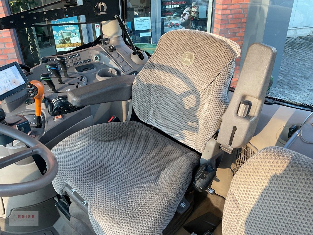 Traktor от тип John Deere 6115R, Gebrauchtmaschine в Lippetal / Herzfeld (Снимка 24)