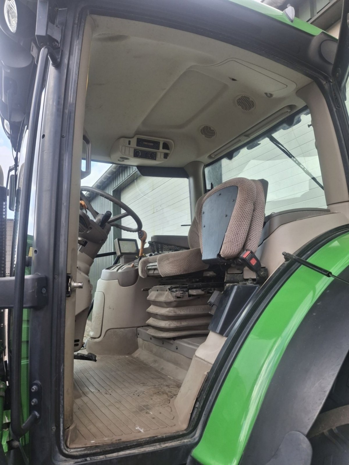 Traktor del tipo John Deere 6115R, Gebrauchtmaschine en Witte paarden (Imagen 9)