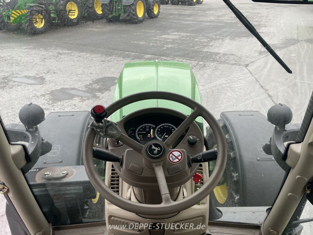 Traktor типа John Deere 6115R, Gebrauchtmaschine в Rietberg (Фотография 10)