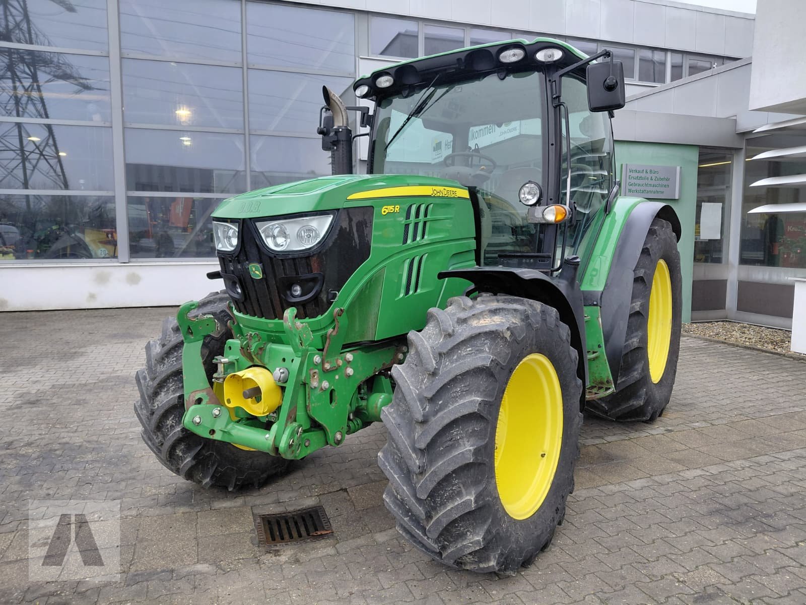 Traktor des Typs John Deere 6115R, Gebrauchtmaschine in Regensburg (Bild 1)