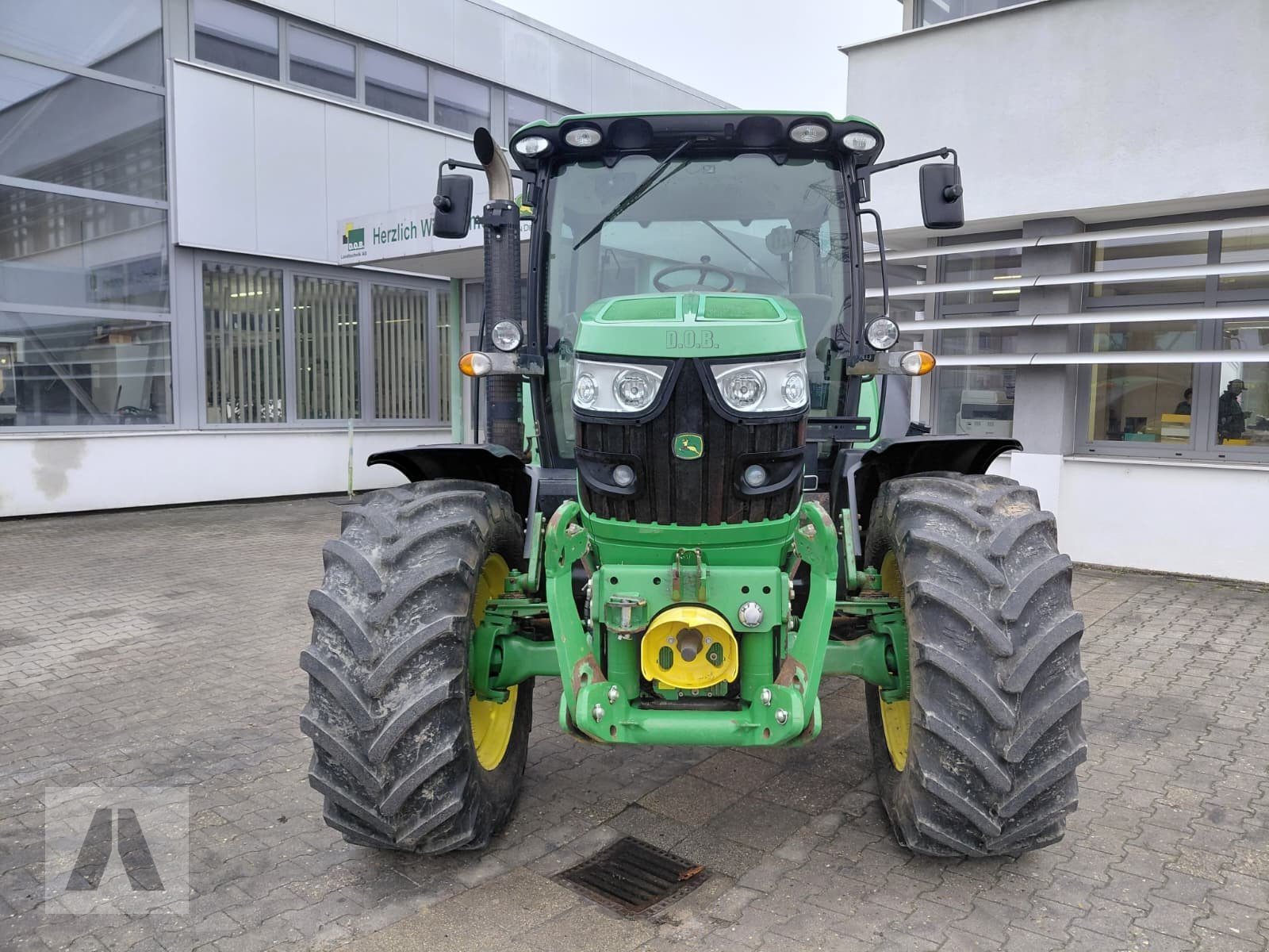 Traktor des Typs John Deere 6115R, Gebrauchtmaschine in Regensburg (Bild 2)