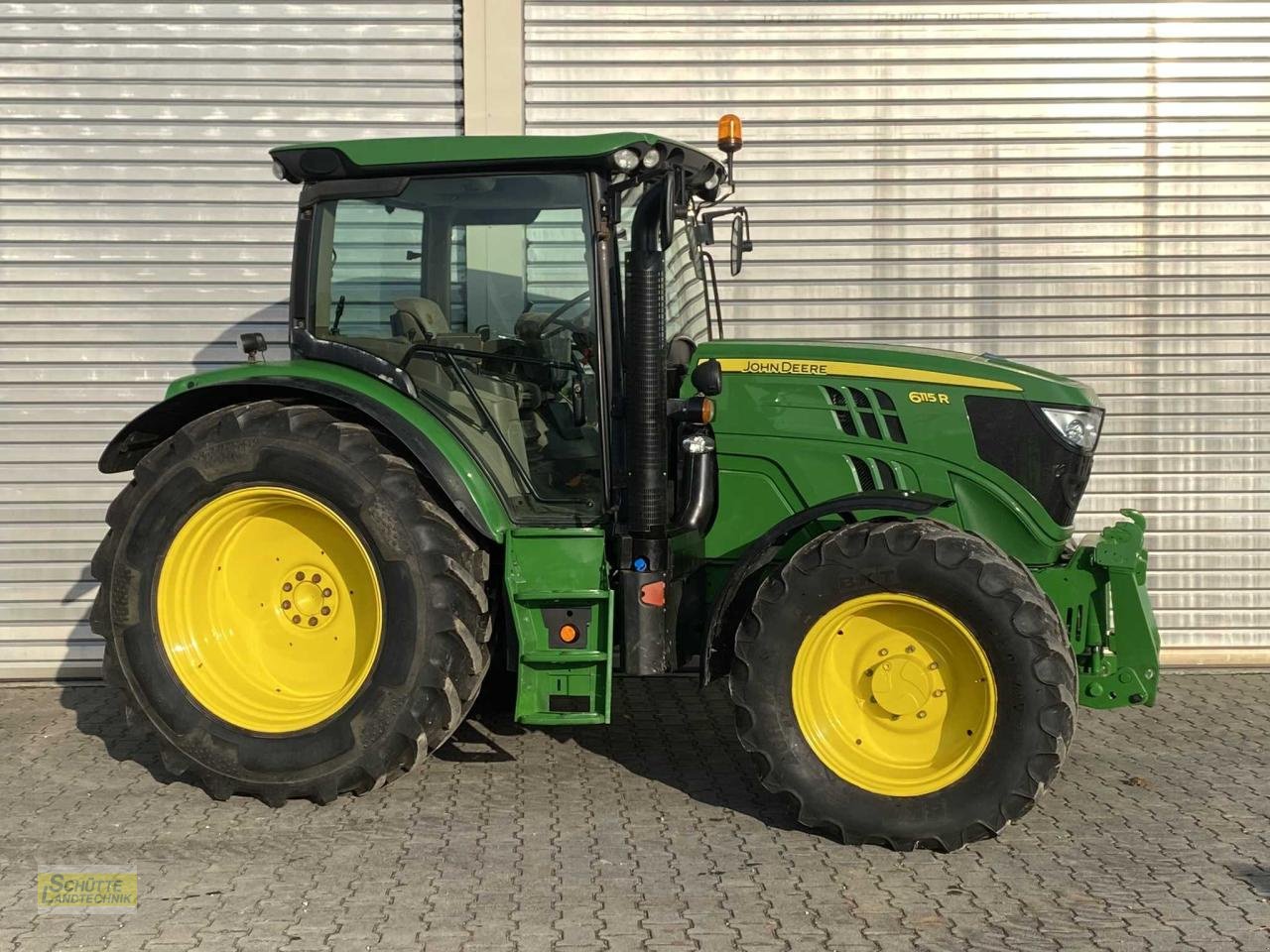 Traktor tipa John Deere 6115R, Gebrauchtmaschine u Marsberg-Giershagen (Slika 1)