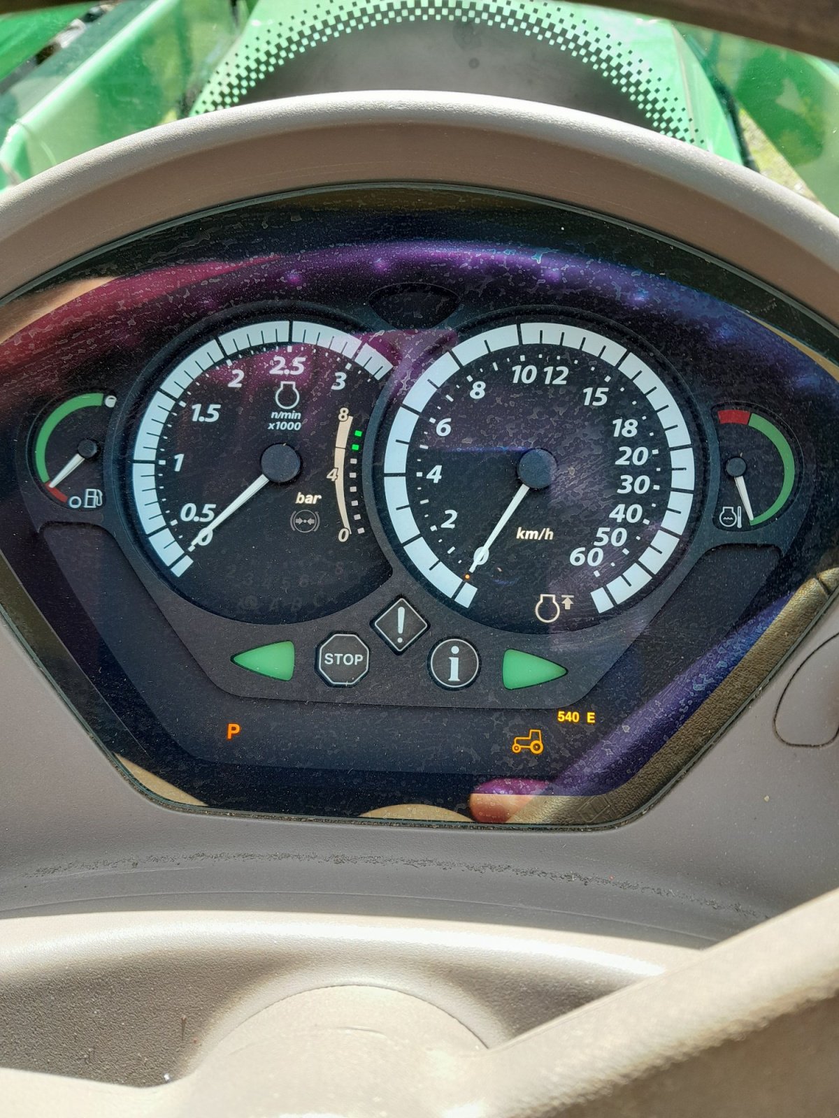 Traktor des Typs John Deere 6115R, Gebrauchtmaschine in Bamberg (Bild 13)