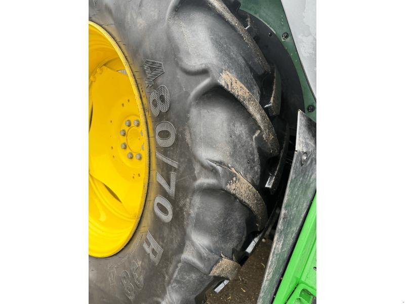 Traktor del tipo John Deere 6115RC, Gebrauchtmaschine In Wargnies Le Grand (Immagine 11)