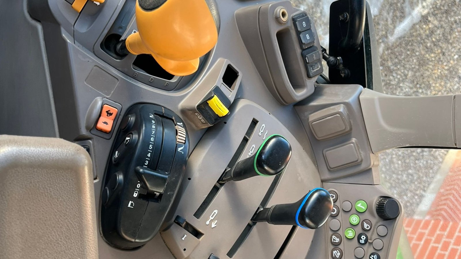 Traktor del tipo John Deere 6120 M Fladnæse, Gebrauchtmaschine en Nørager (Imagen 4)