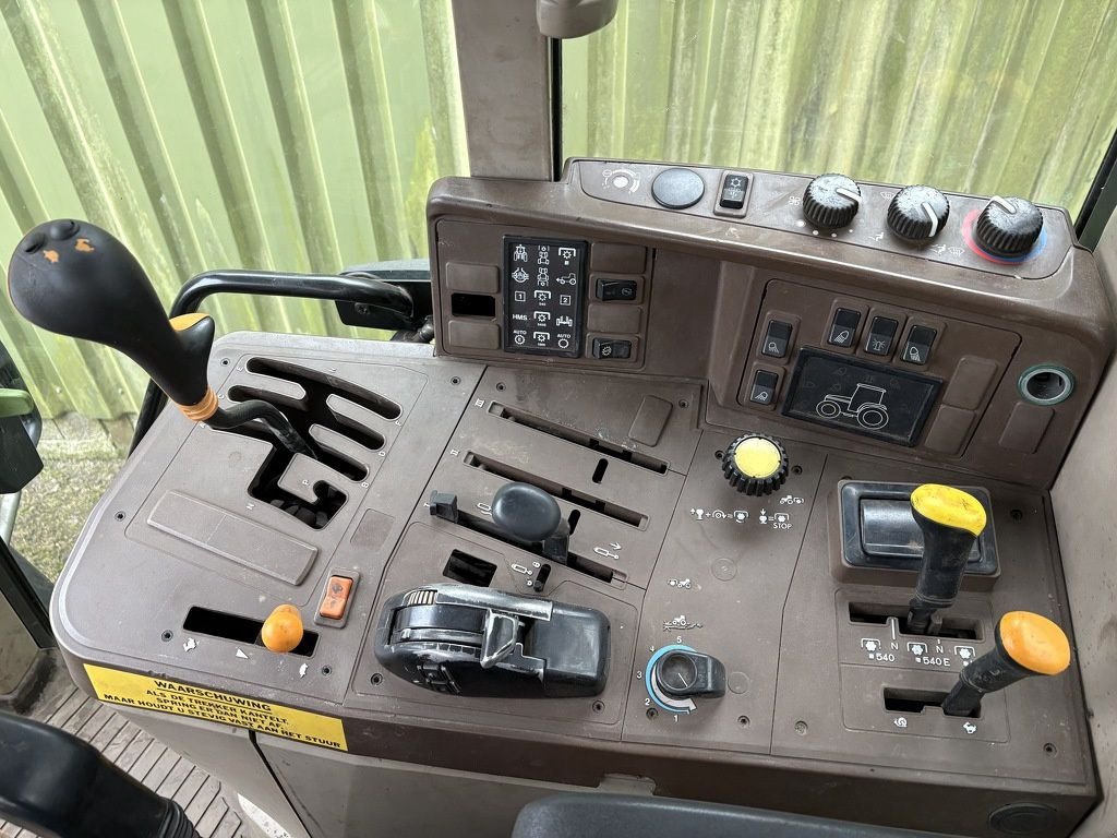 Traktor of the type John Deere 6120 premium, Gebrauchtmaschine in Kronenberg (Picture 5)