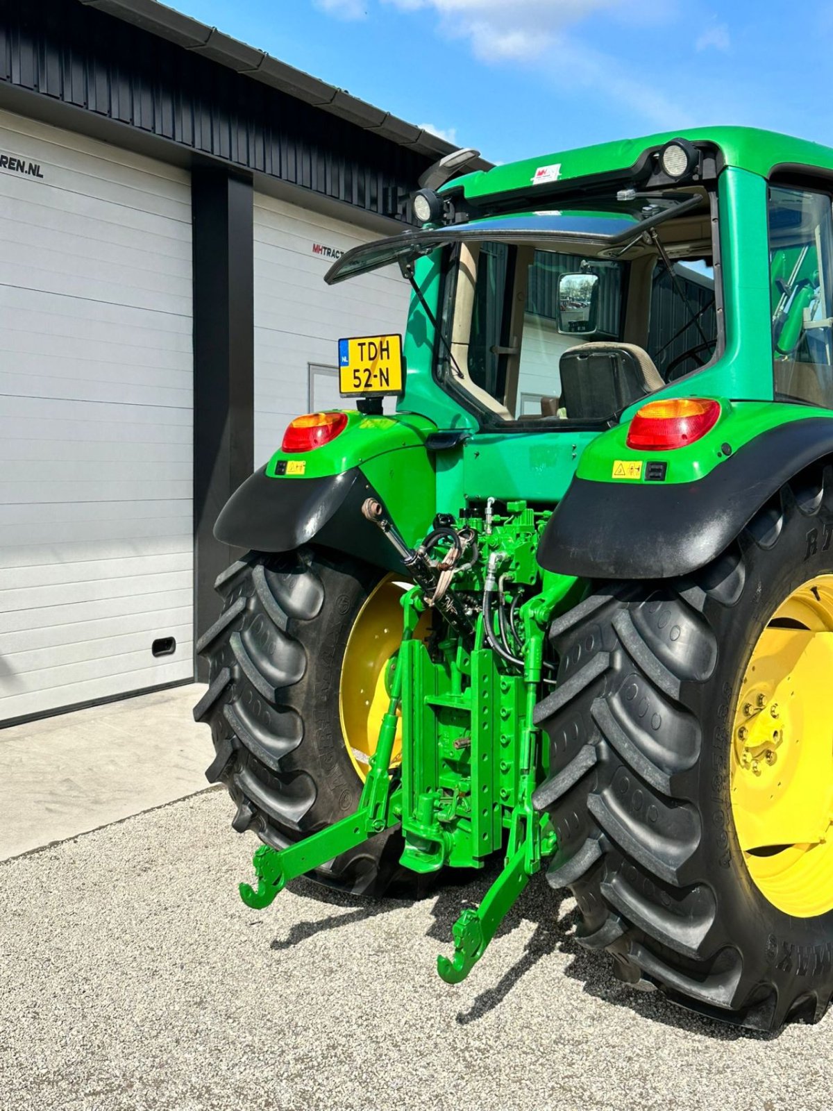 Traktor типа John Deere 6120, Gebrauchtmaschine в Linde (dr) (Фотография 3)