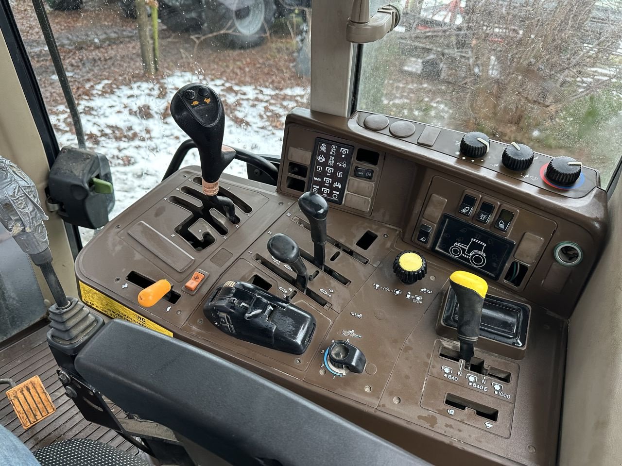 Traktor typu John Deere 6120, Gebrauchtmaschine v Rossum (Obrázek 10)