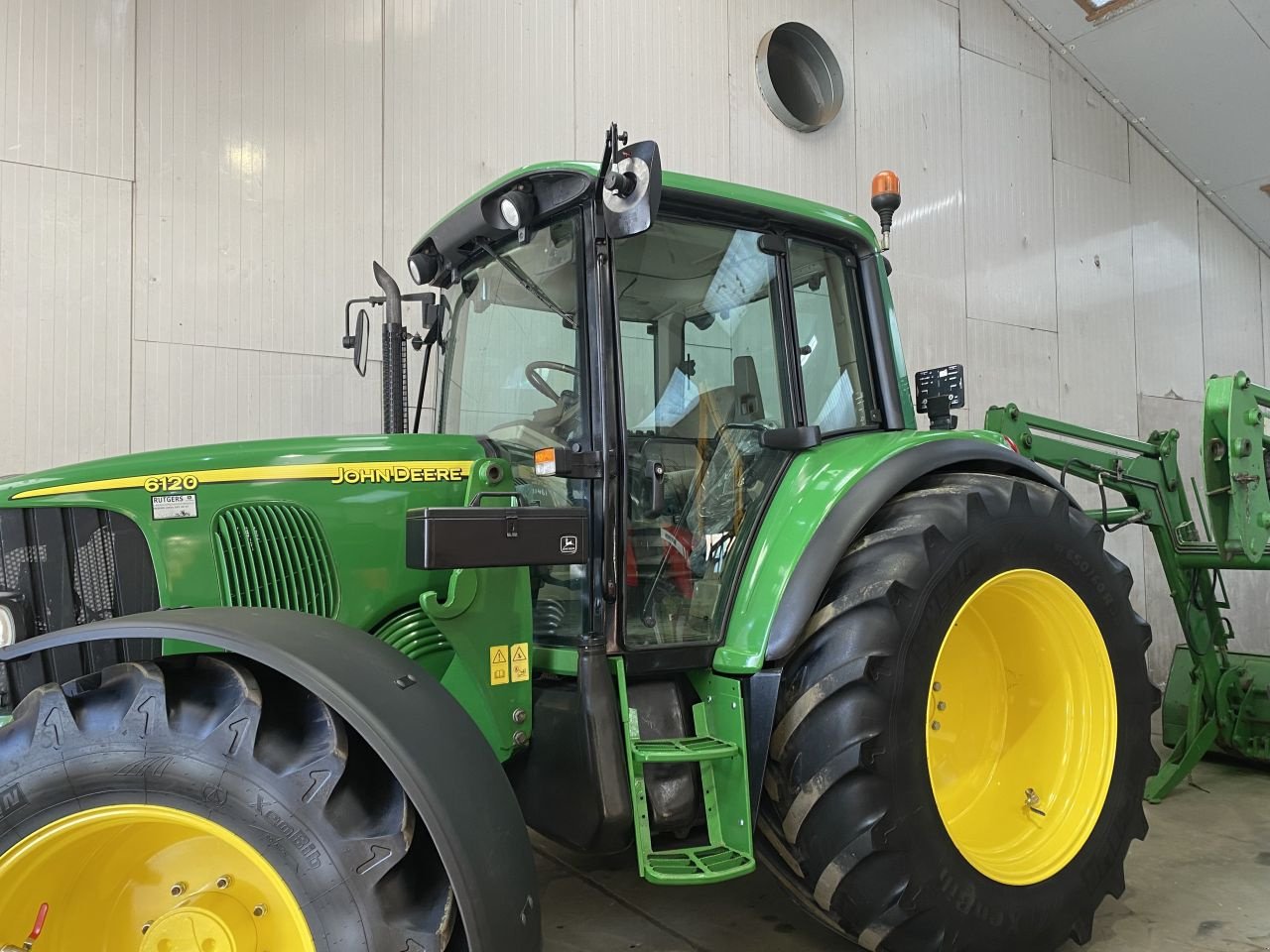 Traktor типа John Deere 6120, Gebrauchtmaschine в Den Horn (Фотография 3)