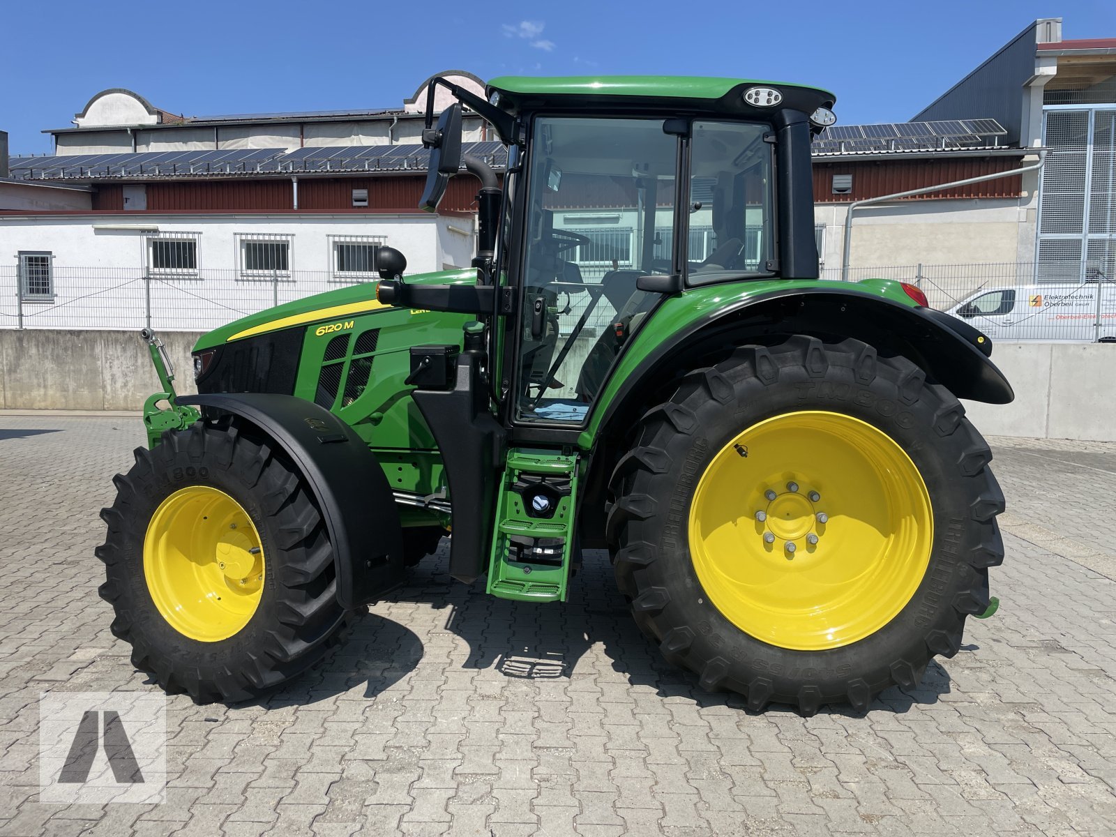 Traktor типа John Deere 6120M 6120 M, Gebrauchtmaschine в Eggenfelden (Фотография 5)
