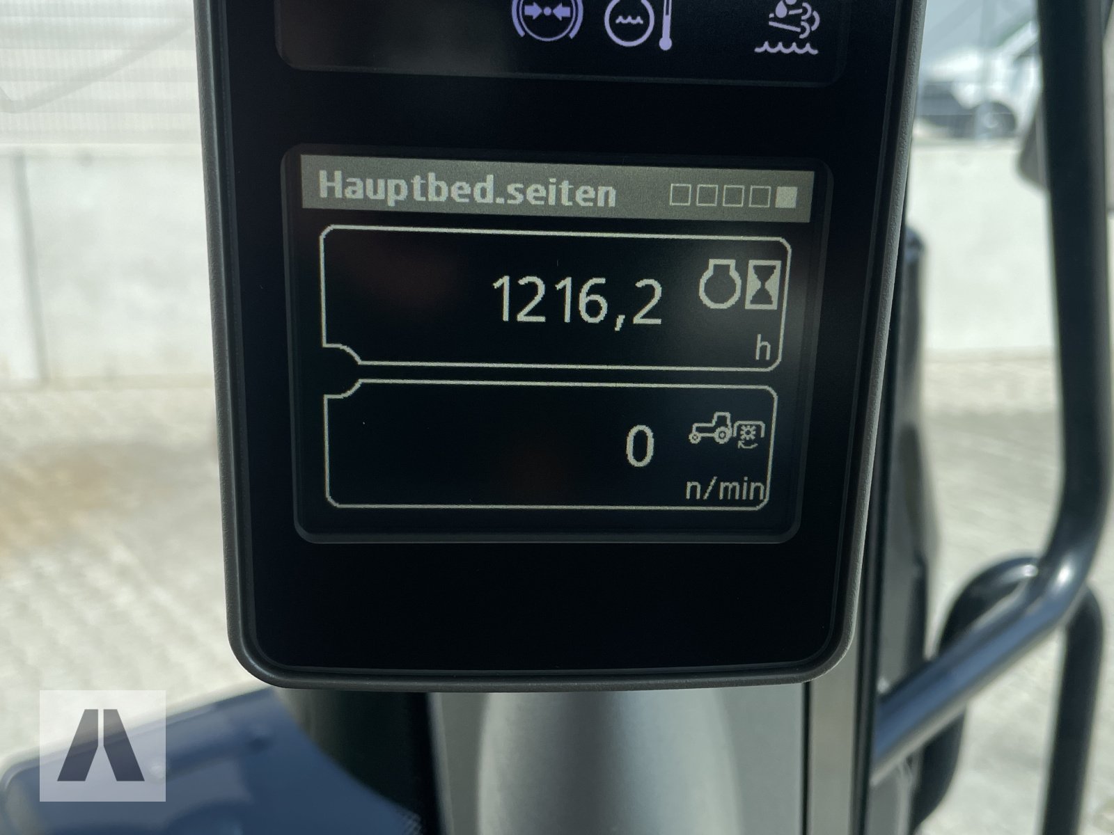 Traktor типа John Deere 6120M 6120 M, Gebrauchtmaschine в Eggenfelden (Фотография 13)