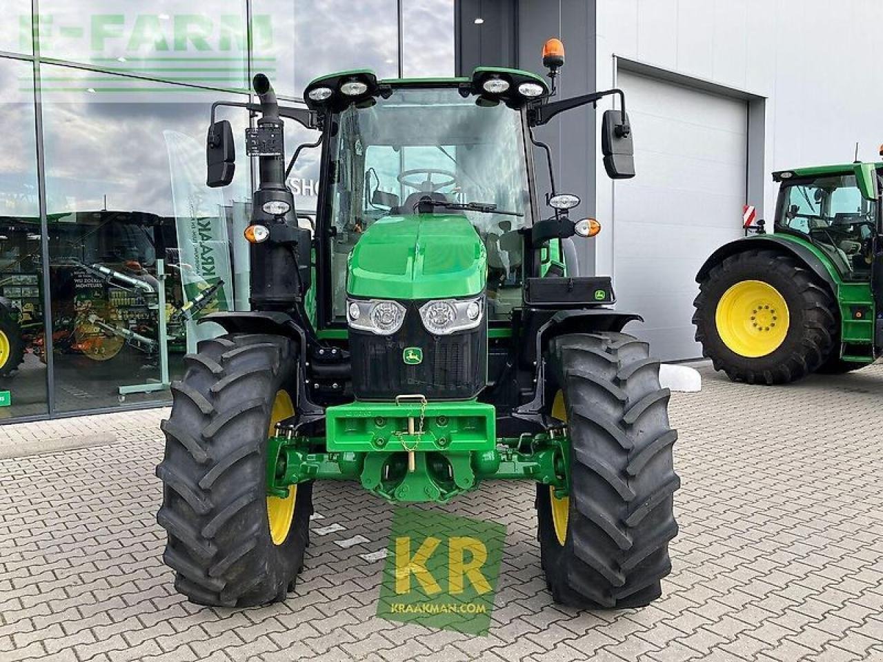 Traktor van het type John Deere 6120m #779850, Gebrauchtmaschine in STEENBERGEN (Foto 11)