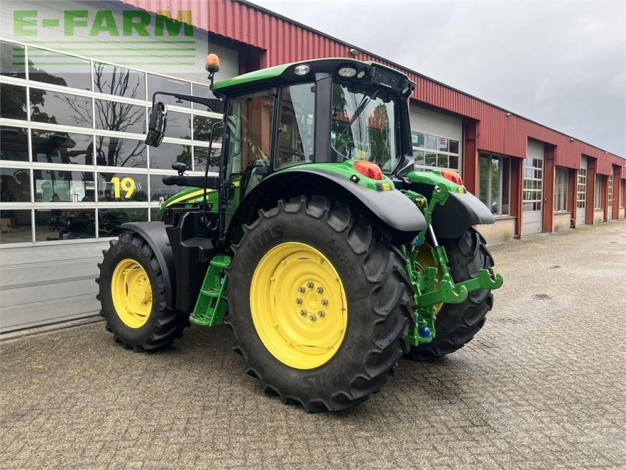 Traktor du type John Deere 6120m #782072, Gebrauchtmaschine en STEENBERGEN (Photo 2)