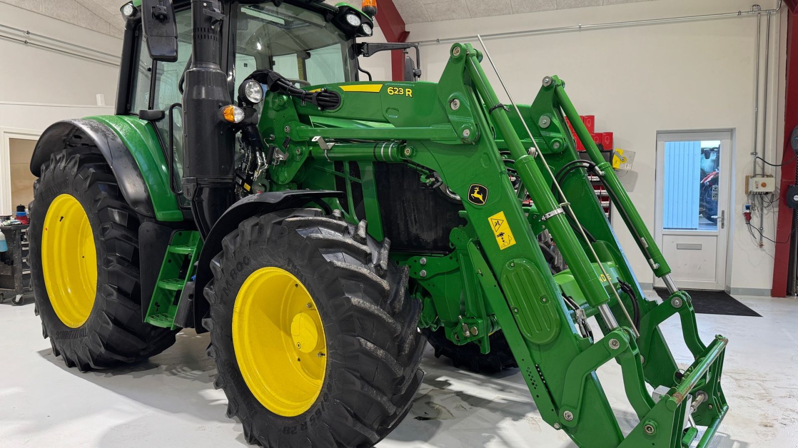 Traktor van het type John Deere 6120M AUTOPOWER OG ALT I UDSTYR! KUN 450 TIMER!, Gebrauchtmaschine in Nørager (Foto 5)