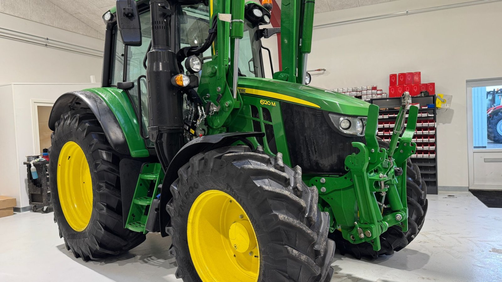 Traktor van het type John Deere 6120M AUTOPOWER OG ALT I UDSTYR! KUN 450 TIMER!, Gebrauchtmaschine in Nørager (Foto 17)