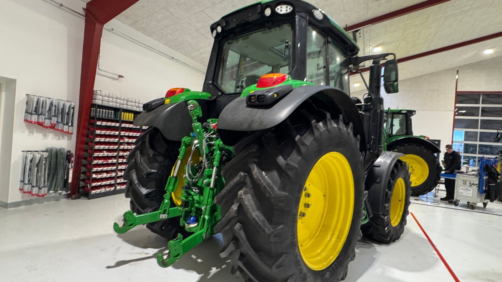 Traktor van het type John Deere 6120M AUTOPOWER OG ALT I UDSTYR! KUN 450 TIMER!, Gebrauchtmaschine in Nørager (Foto 8)