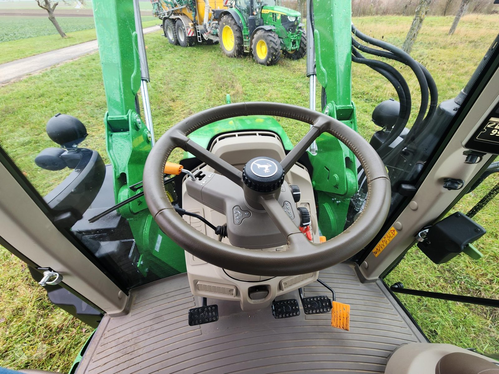Traktor Türe ait John Deere 6120M AutoPowr AutoTrac Frontlader b7, Gebrauchtmaschine içinde Willanzheim (resim 14)