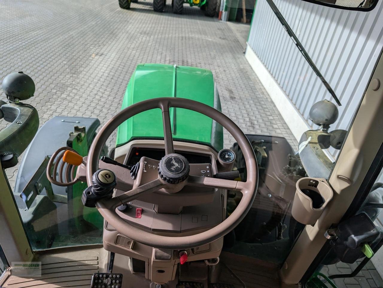 Traktor typu John Deere 6120M  CQ40, Gebrauchtmaschine v Bad Wildungen - Wega (Obrázek 4)