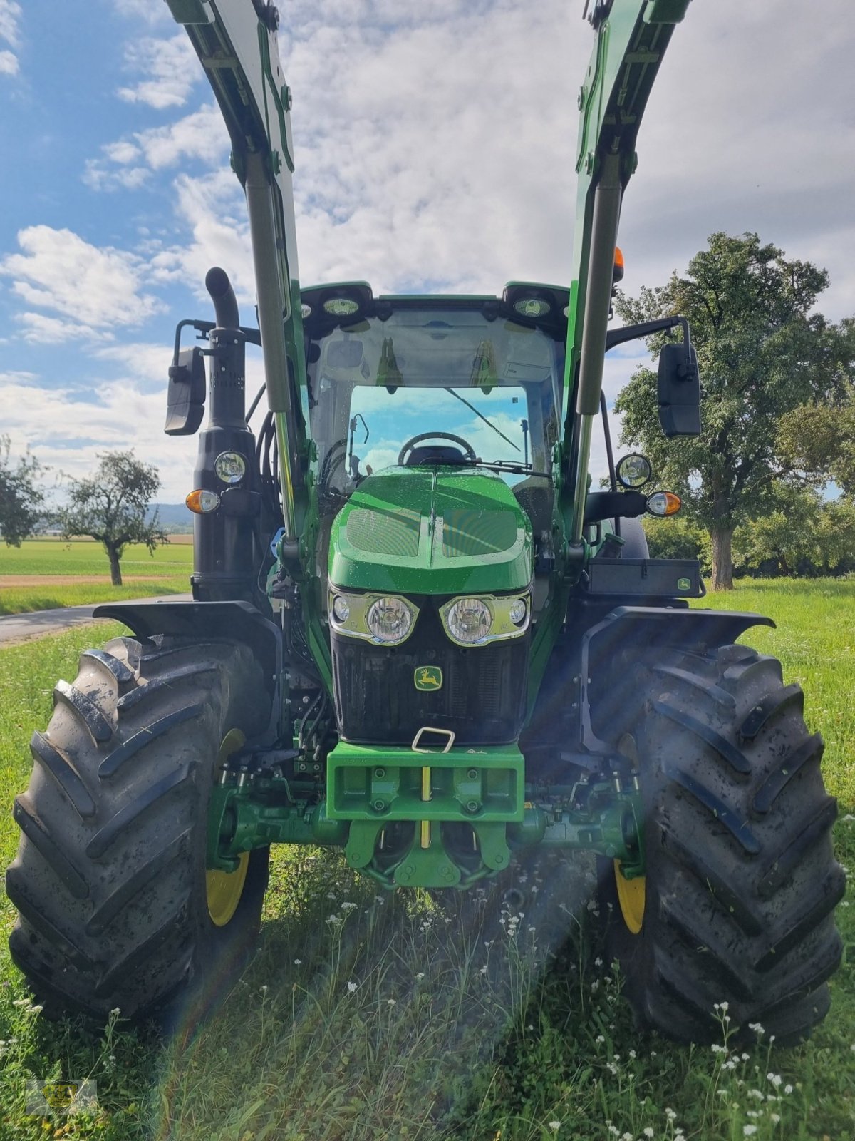 Traktor typu John Deere 6120M Frontlader a42, Gebrauchtmaschine v Willanzheim (Obrázek 3)