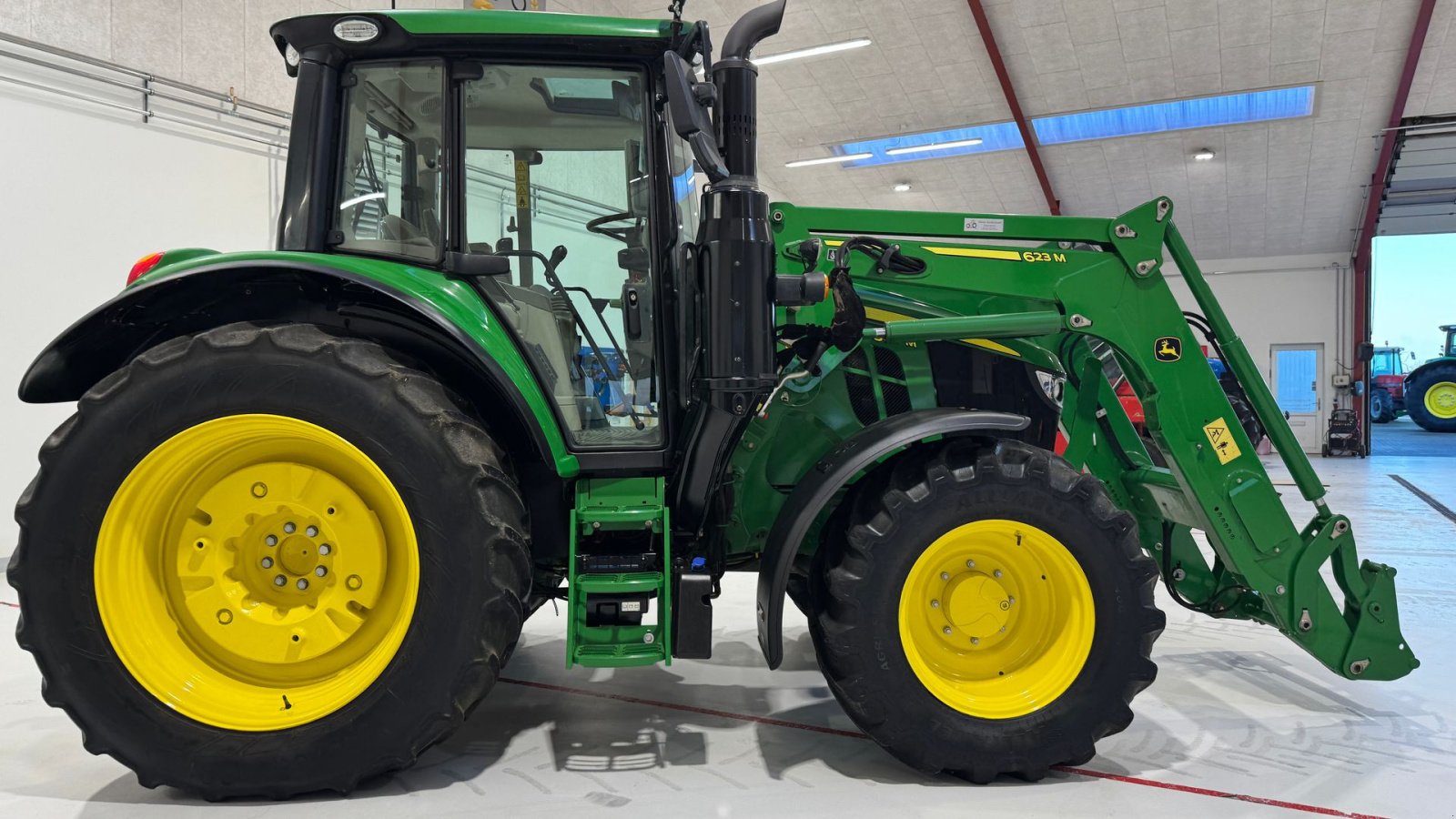Traktor typu John Deere 6120M KUN 3300 TIMER!, Gebrauchtmaschine v Nørager (Obrázek 11)