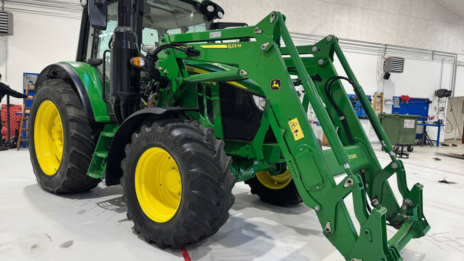 Traktor typu John Deere 6120M KUN 3300 TIMER!, Gebrauchtmaschine v Nørager (Obrázek 8)