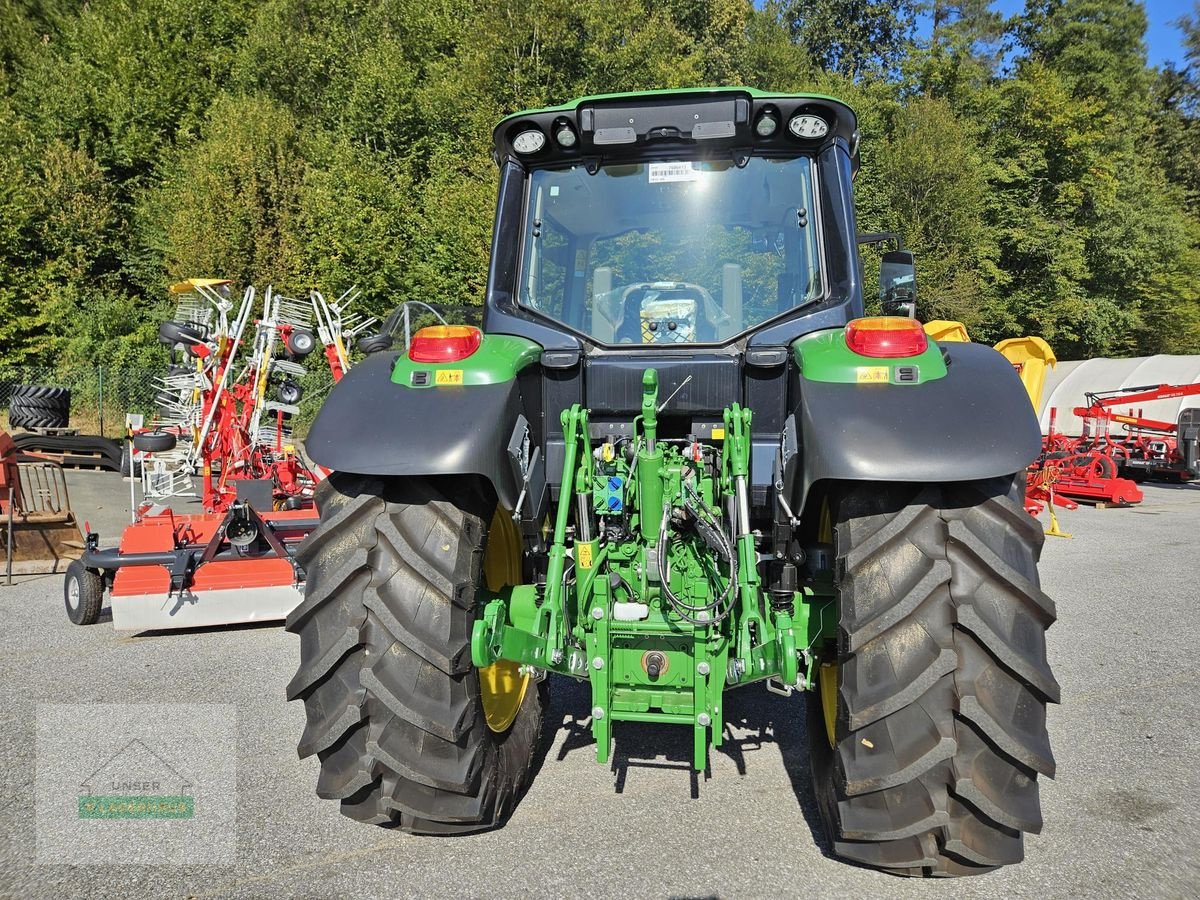 Traktor des Typs John Deere 6120M Premium, Neumaschine in Wies (Bild 5)