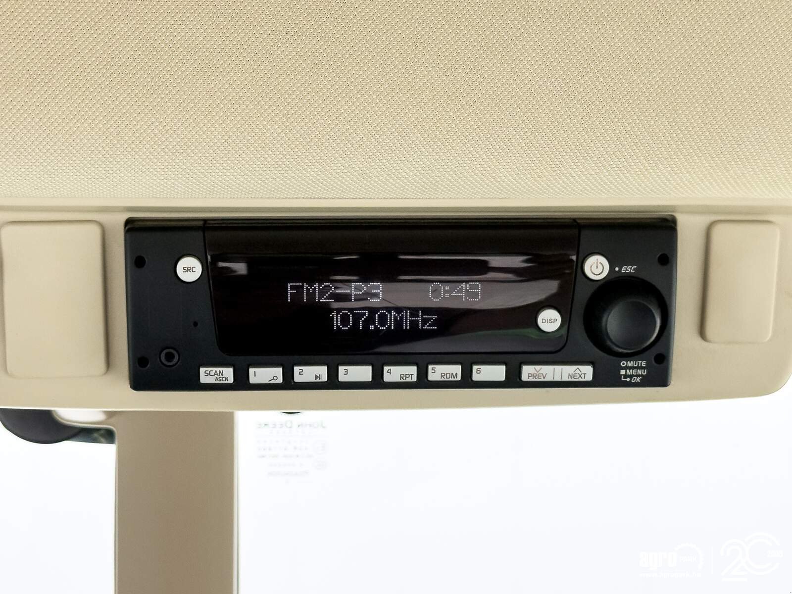 Traktor of the type John Deere 6120M, Gebrauchtmaschine in Csengele (Picture 27)